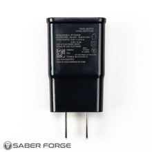 Load image into Gallery viewer, Saber Charger