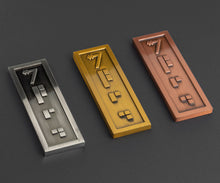 Load image into Gallery viewer, Circulated Weathered Medium Credit Chip