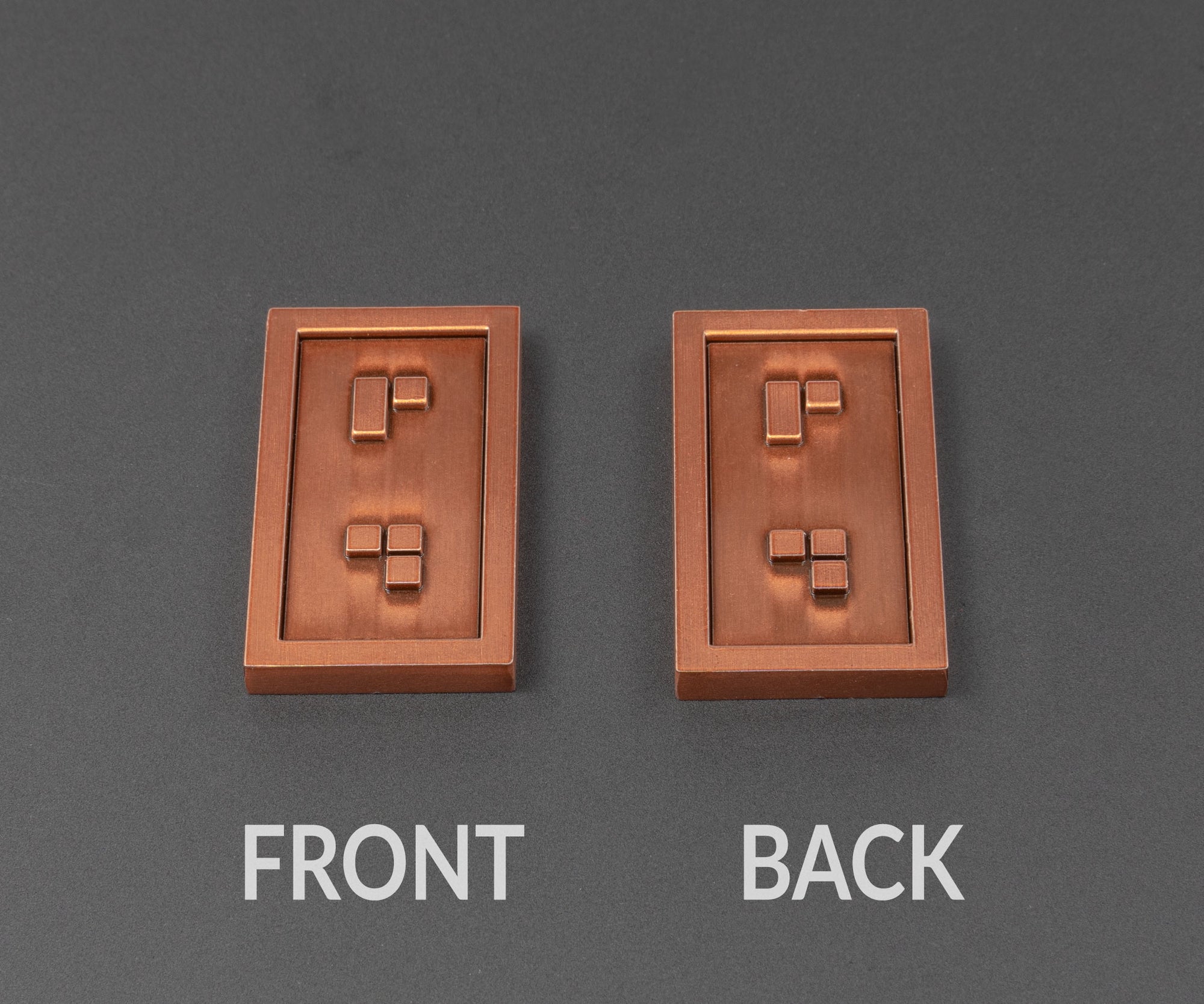 Circulated Weathered Short Credit Chip