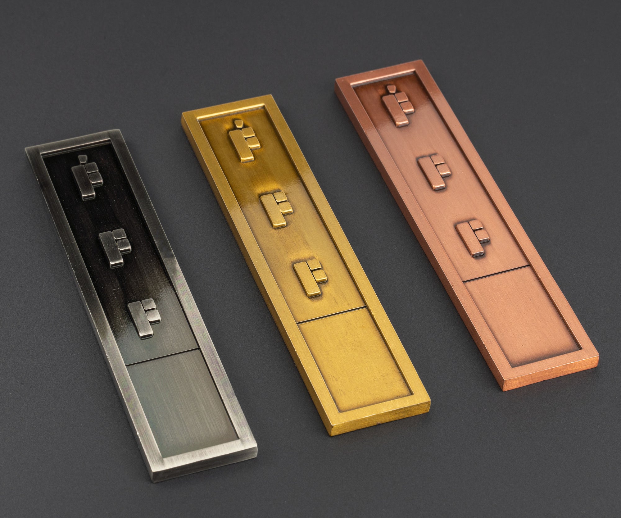 Circulated Weathered Long Credit Chip