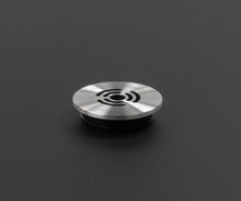 Load image into Gallery viewer, Redeemer Pommel
