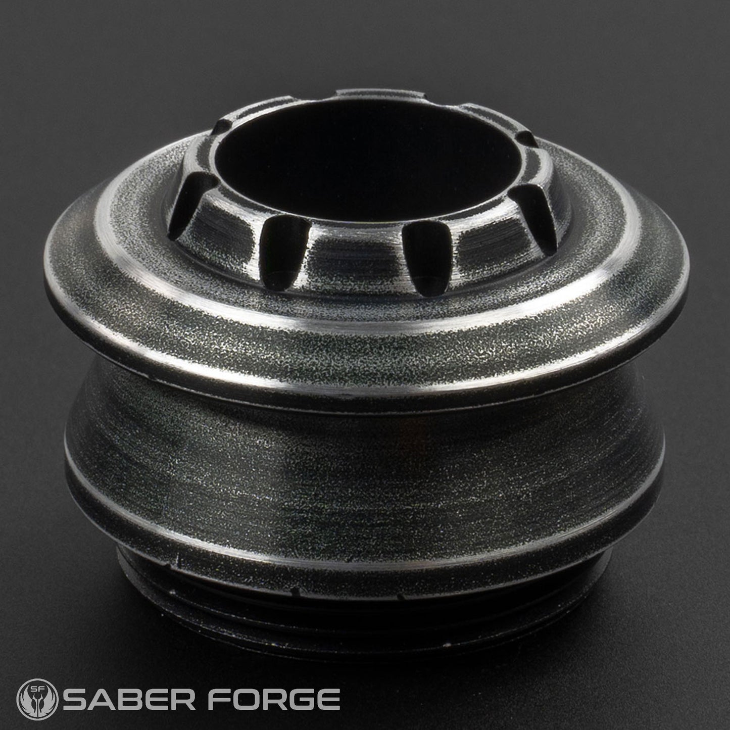 02 Pommel