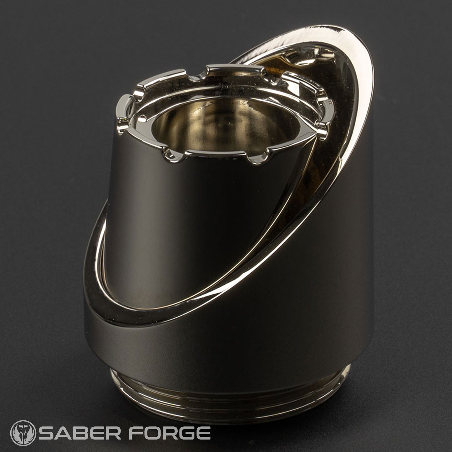 03 Pommel