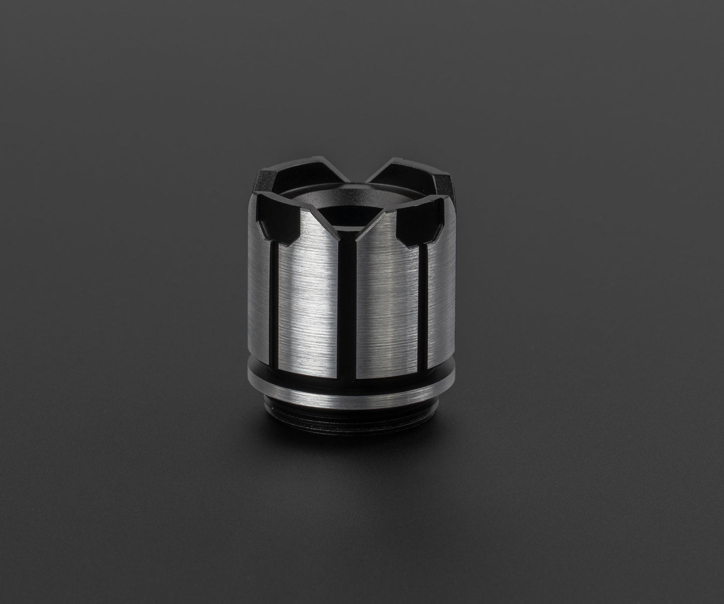 Hunter Pommel
