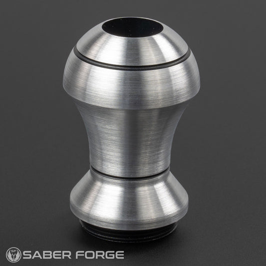 11 Pommel