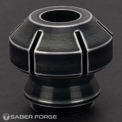 01 Pommel