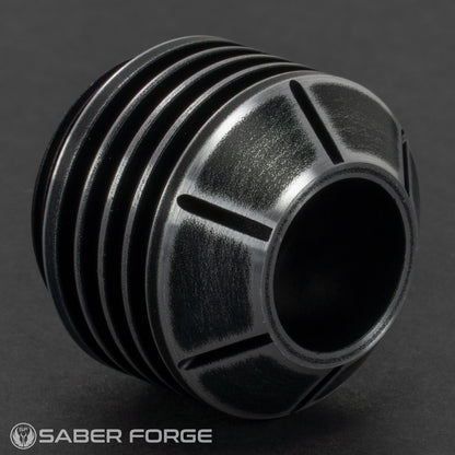 04 Pommel