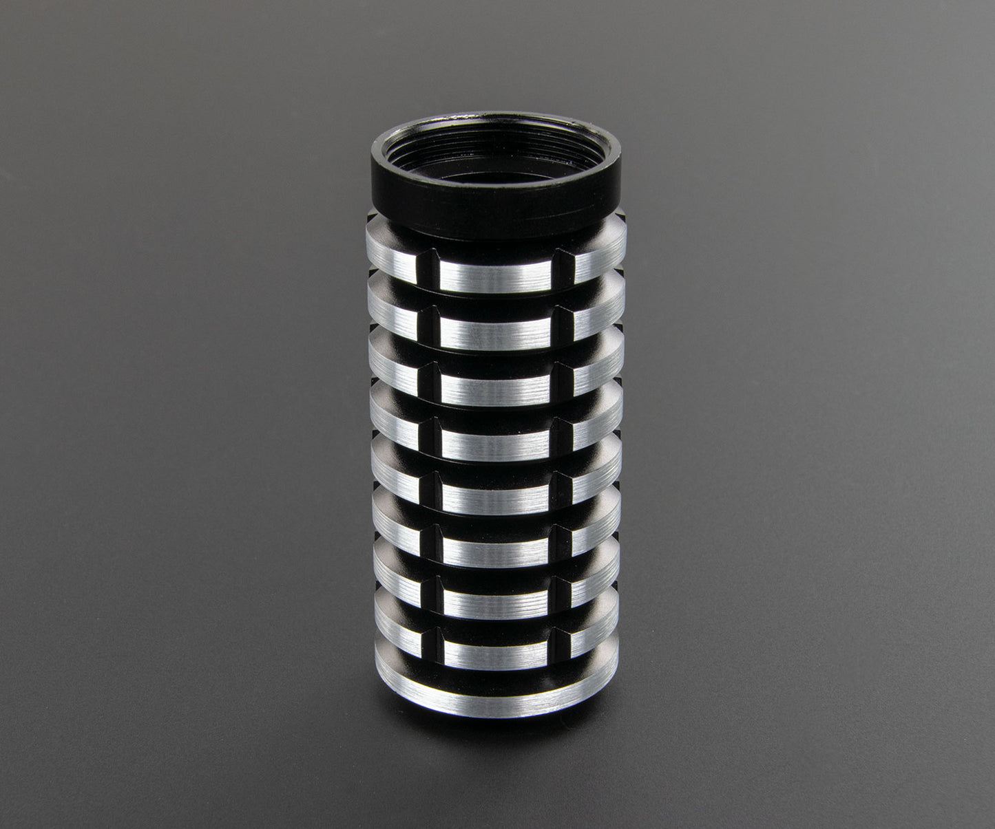 Thin Neck Adapter 02