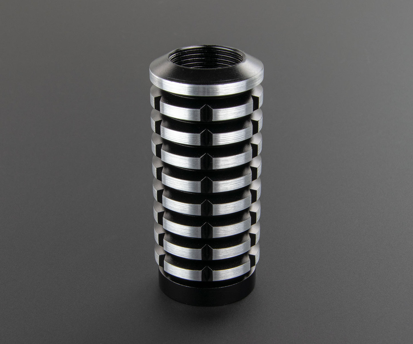 Thin Neck Adapter 02