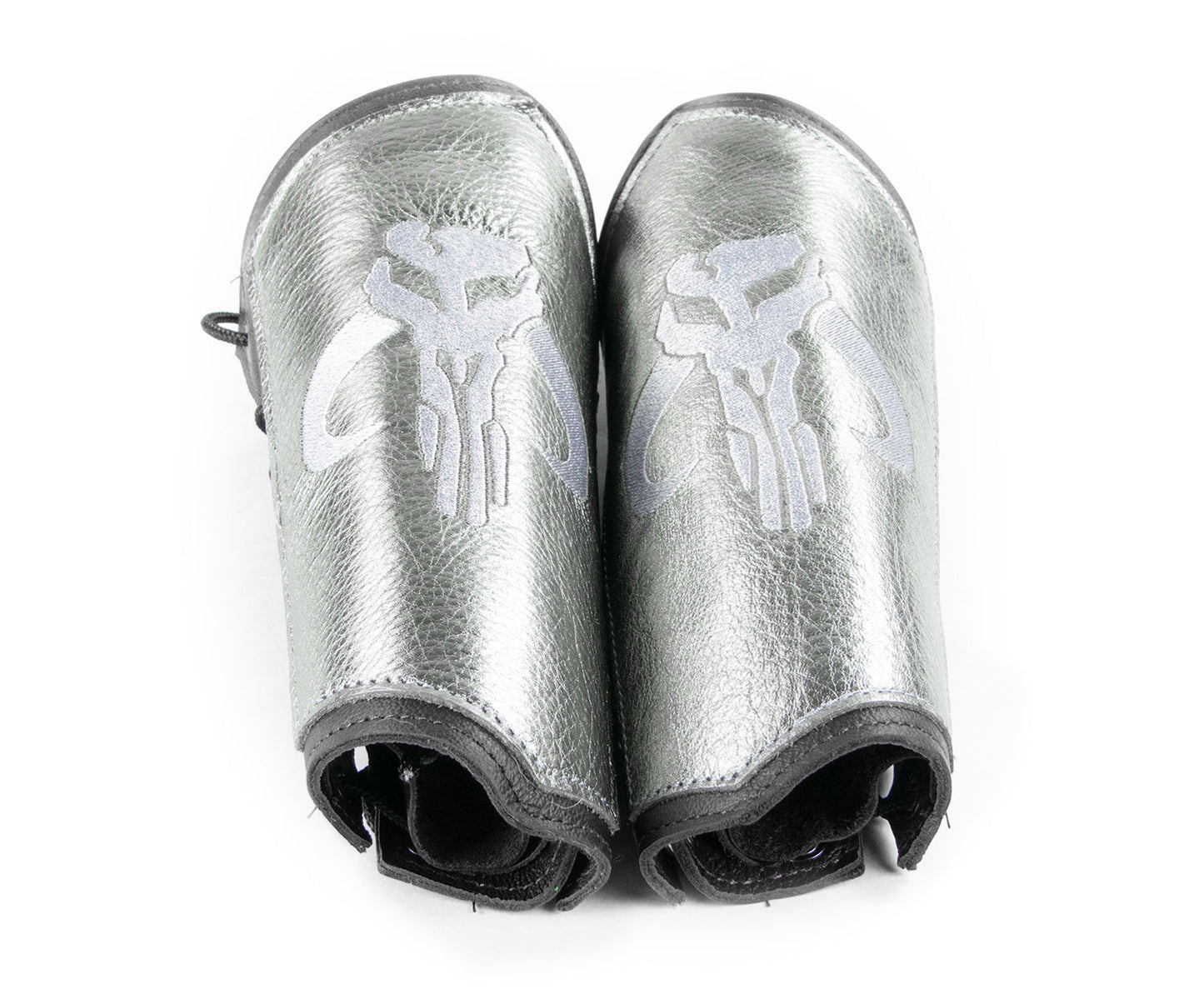 Mythaskull Leather Bracers
