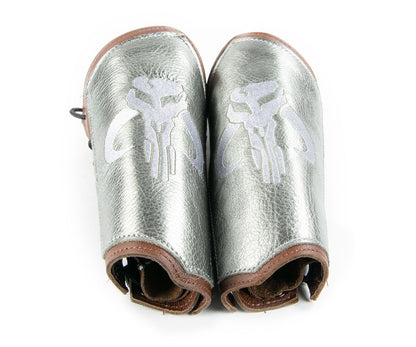 Mythaskull Leather Bracers