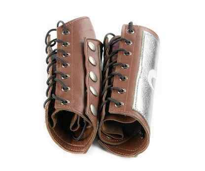 Mythaskull Leather Bracers