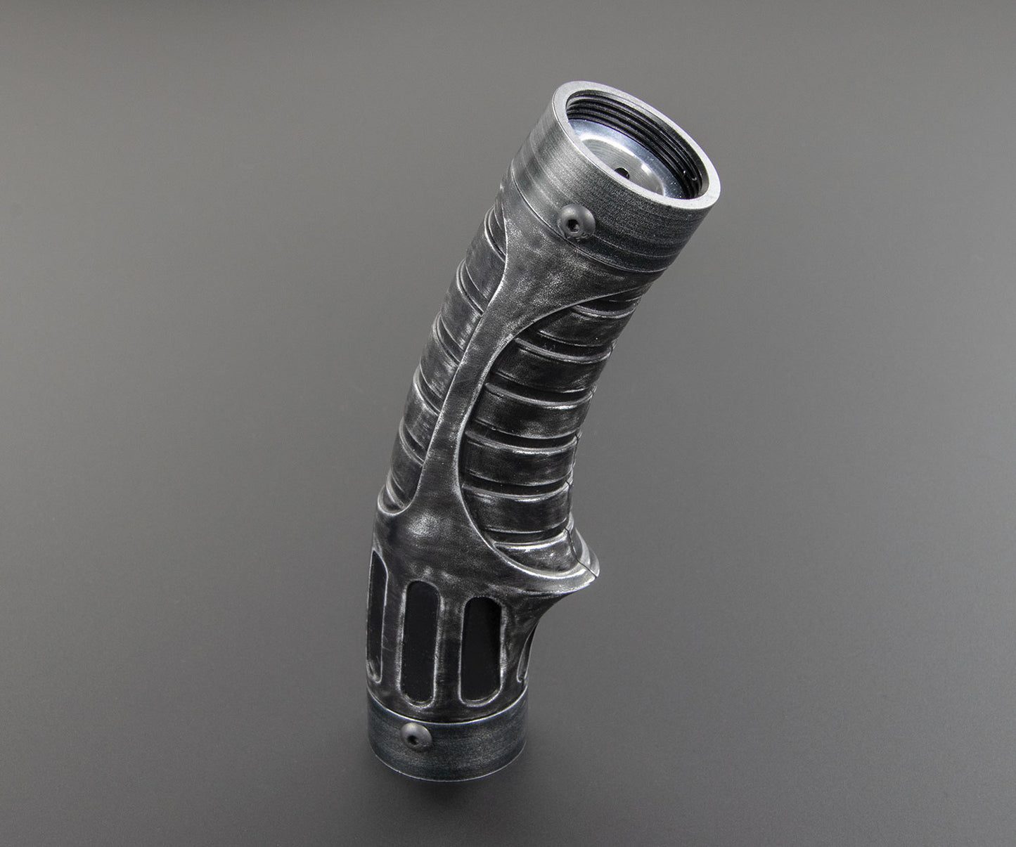 Curved Body 01