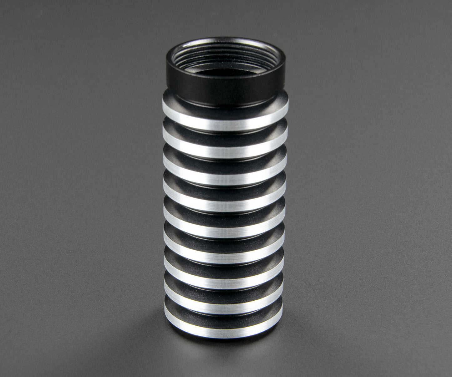 Thin Neck Adapter 03