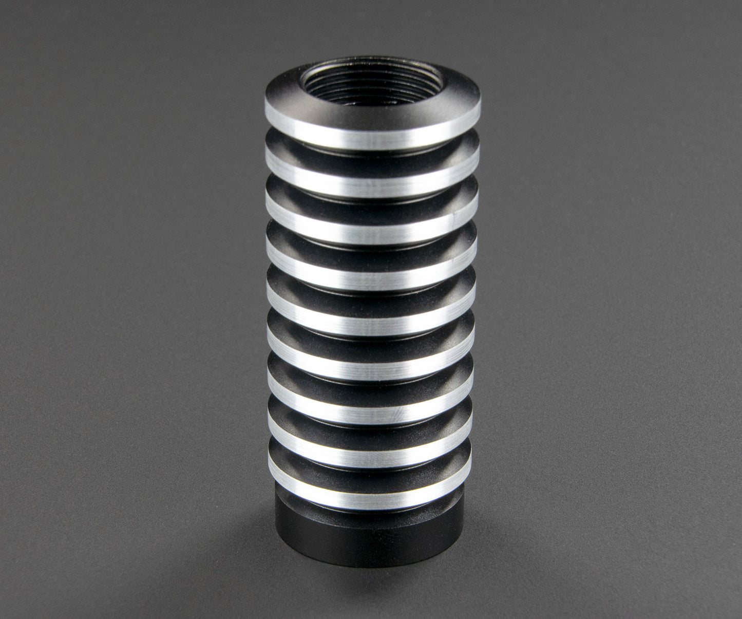 Thin Neck Adapter 03