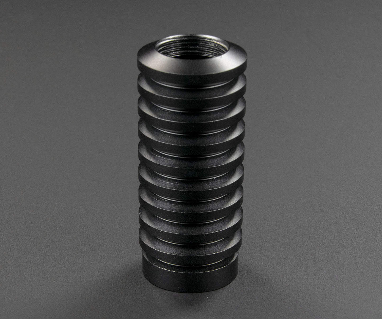 Thin Neck Adapter 03