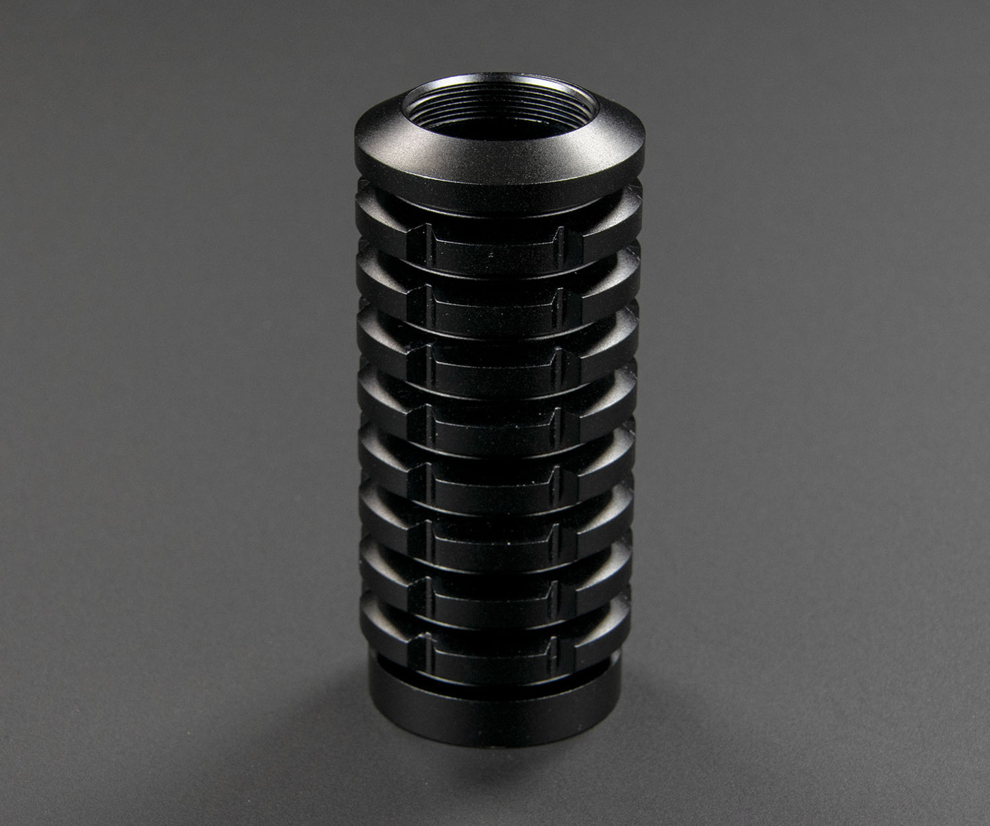 Thin Neck Adapter 02