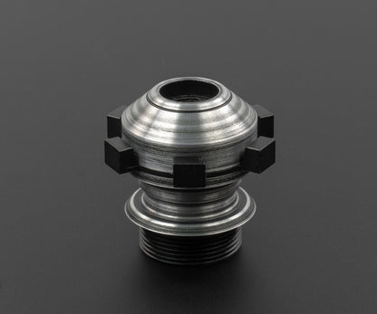 Avenger Pommel